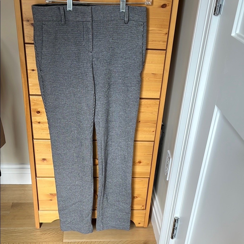 Ann Taylor black and white pants
